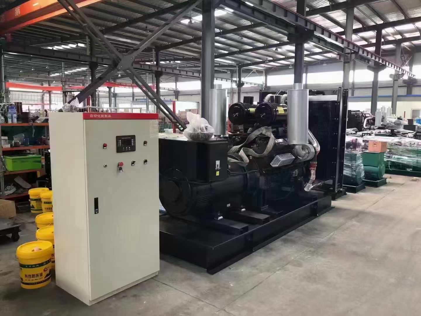 汉川柴油发电机运行时的噪音和振动水平如何？